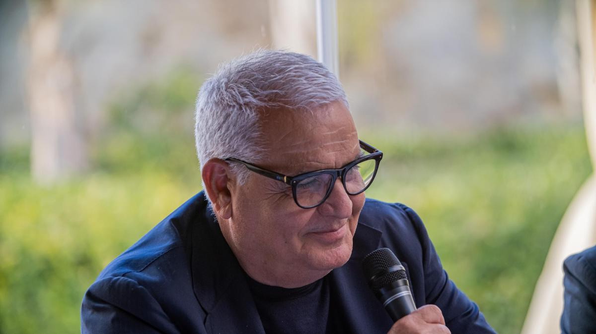 Corvino sicuro: "Stones miglior colpo del mercato, Pio Esposito esploderà"