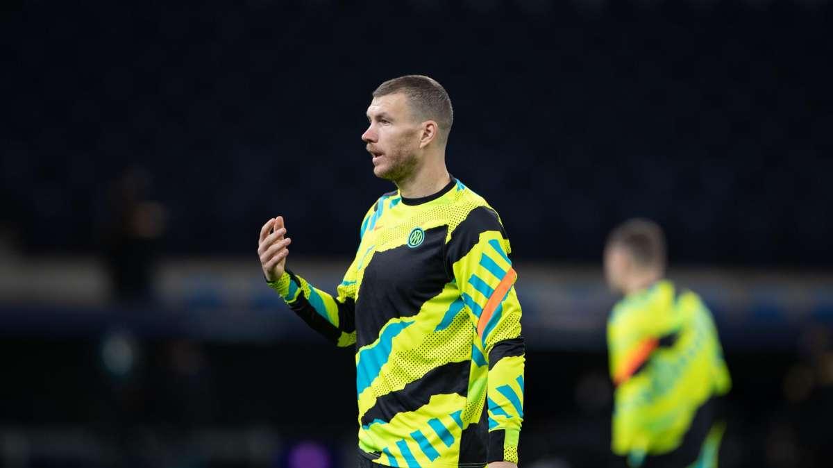 Dzeko vuole riprendersi il posto in attacco: ma Sanchez tenta ancora Inzaghi