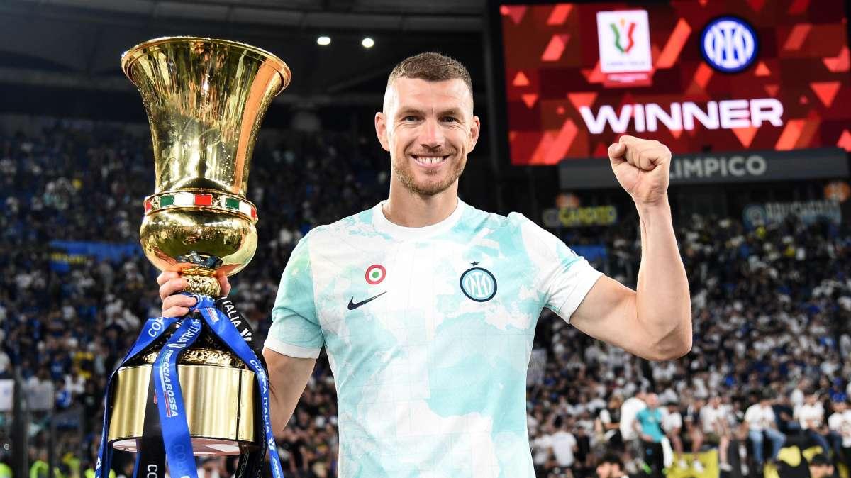 Dzeko: "Il mio cuore è rimasto a Roma, ma volevo trofei e li ho vinti all'Inter"