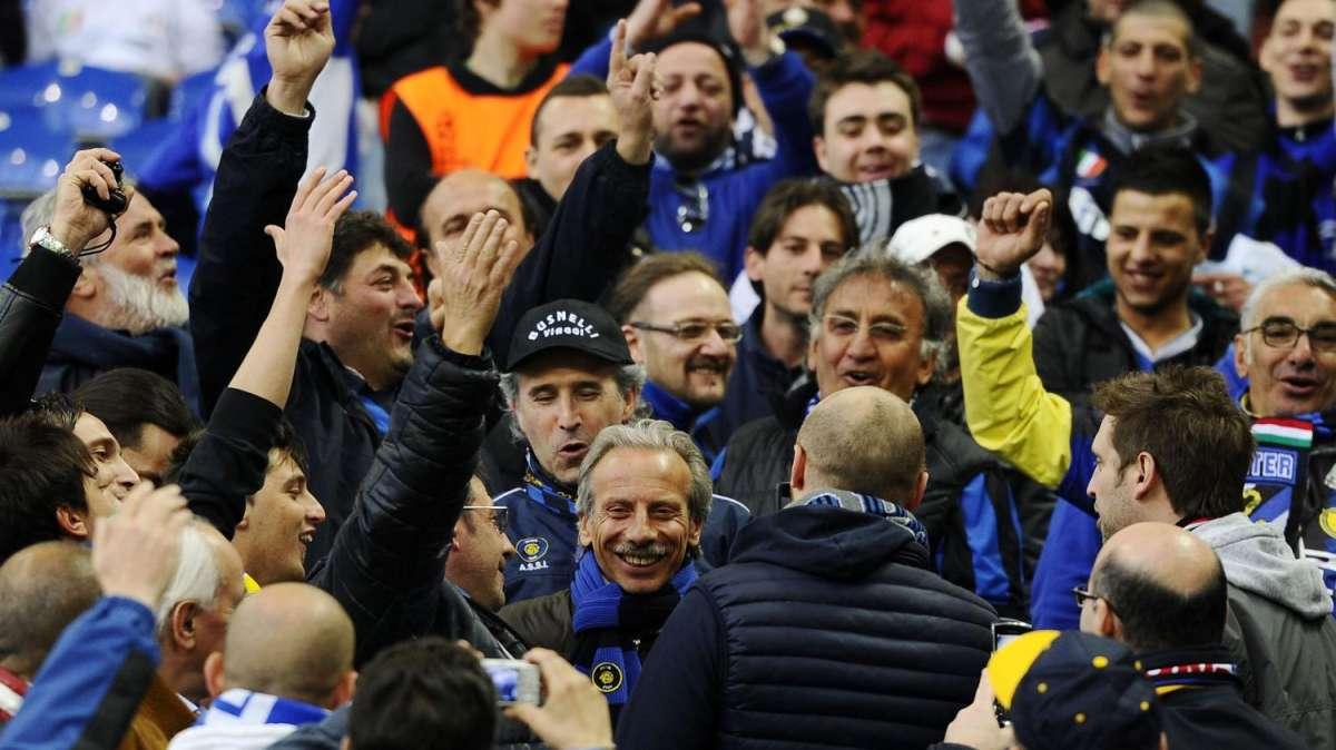 Siparietto con Giovanni: "La maglia di Sforza? Eh, quella di Lautaro era finita..."