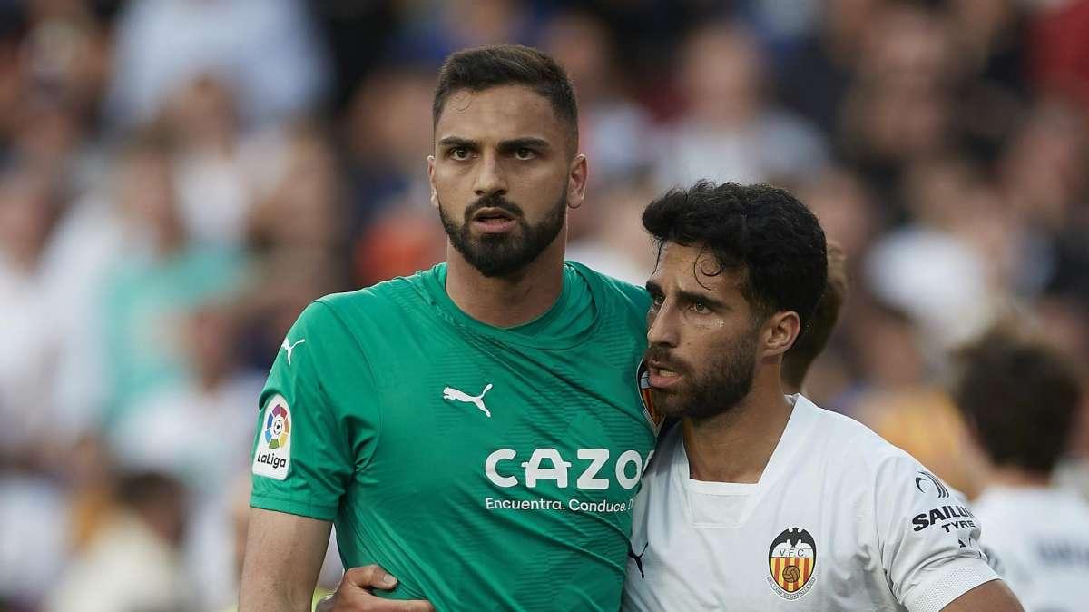 Inter, minaccia tedesca per l'obiettivo Mamardashvili. Il Bayern studia l'offerta al Valencia