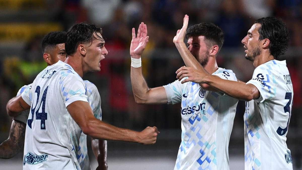 Inter, ottobre offre tante occasioni per recuperare terreno. Il turnover è necessario