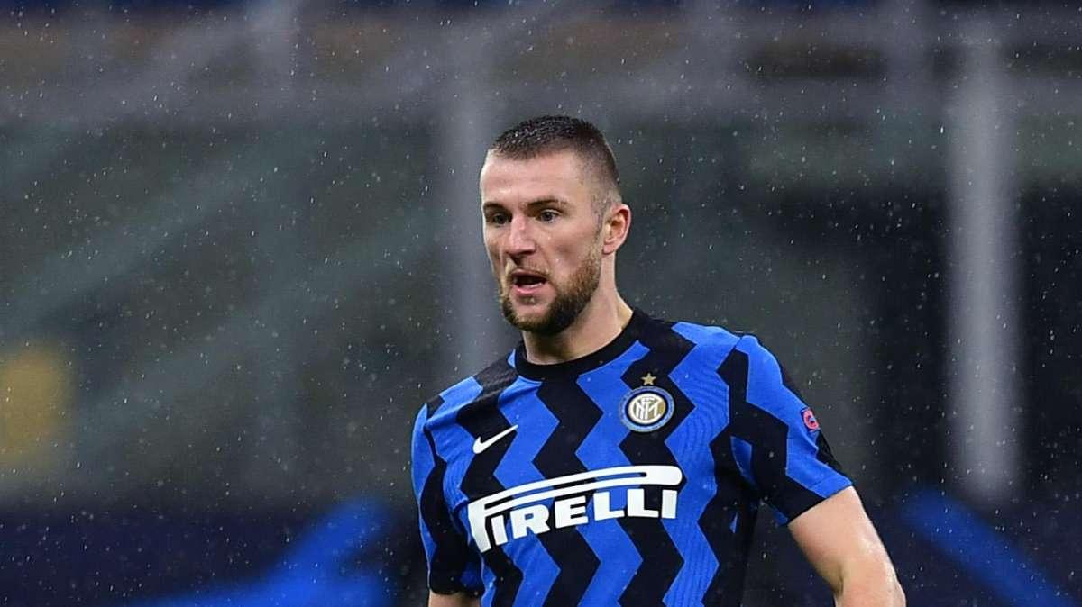 Skriniar: "Eriksen ci ha tranquillizzato sulla chat dell'Inter. Tornerà presto in campo" 