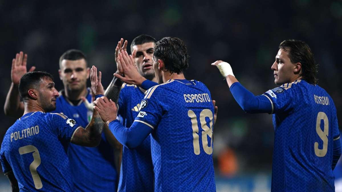 "Cima derby. Italia testa di serie se va al Mondiale": le prime pagine dei quotidiani