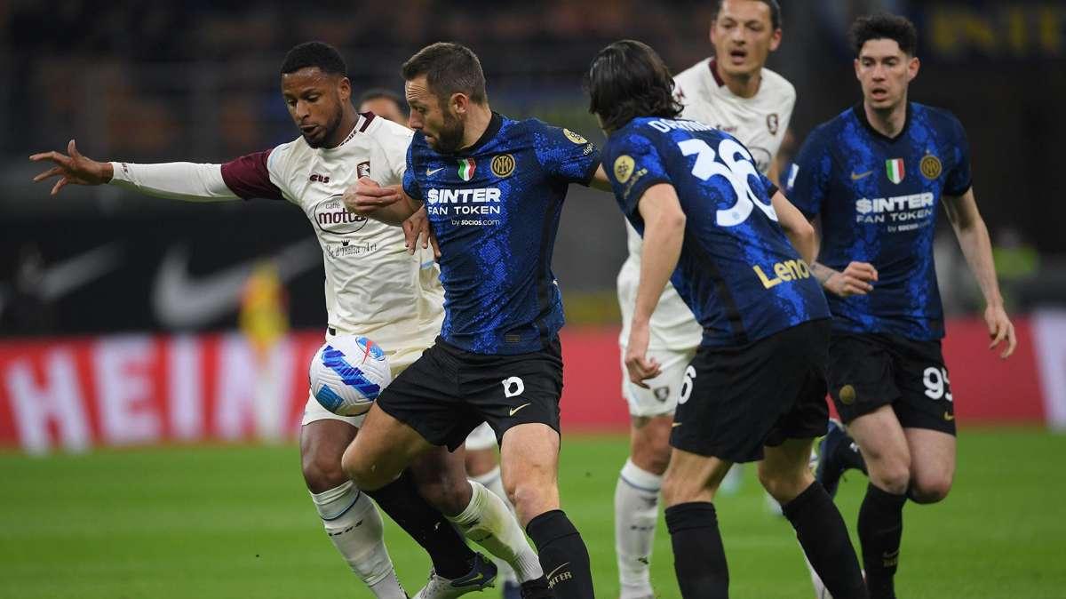TOP NEWS ore 13 - L'Inter batte la Salernitana, tutte le pagelle del match