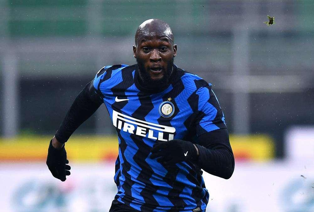 Chelsea su Lukaku: lui non pressa per andarsene, ma non direbbe no ai Blues