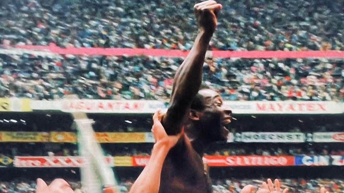 I numeri di Pelè: più di 1000 gol in carriera e 60 trofei vinti
