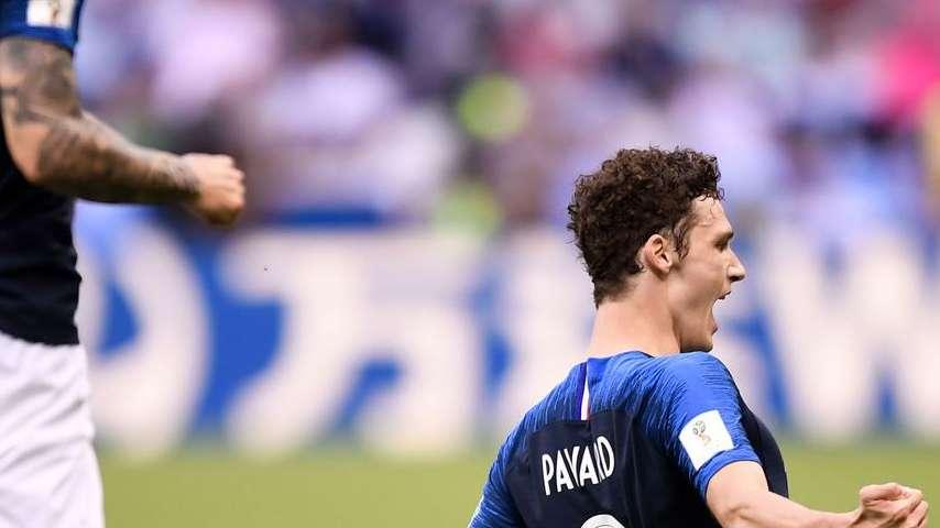 TOP NEWS ORE 13 - Visite mediche e firma per Pavard. Mkhitaryan in dubbio per la Fiorentina