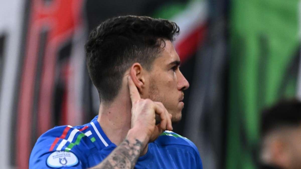 Gazzetta - Bastoni il futuro dell'Italia. A centrocampo si riparte da Barella e Frattesi, Dimarco...