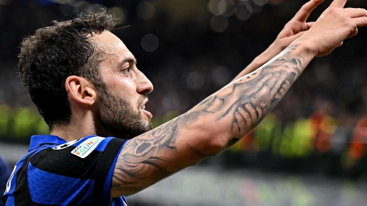 Pres. Galatasaray: "Ho incontrato Calhanoglu, ma non per il mercato. Tutti lo vorrebbero"