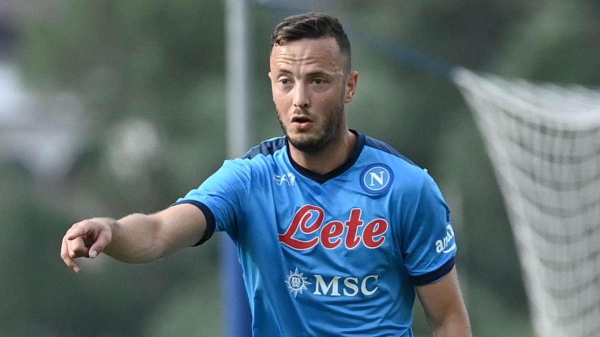 Napoli, allenamento in Turchia: personalizzato per Rrahmani e Sirigu