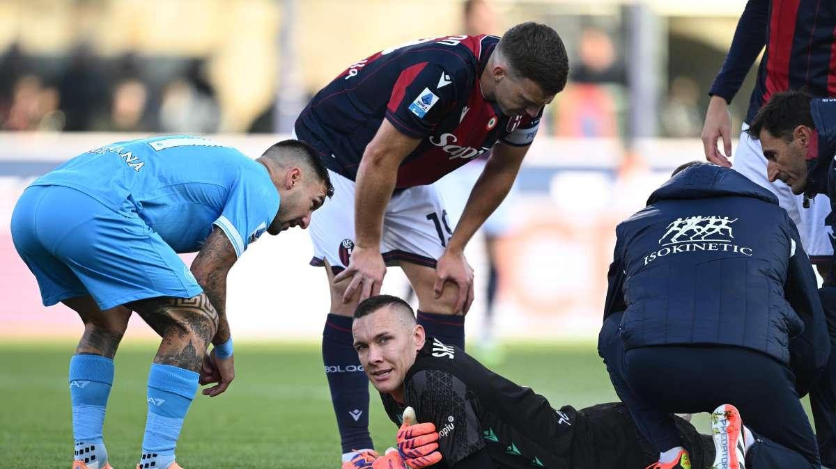 Tegola in casa Bologna, lesione dei flessori della coscia destra per Skorupski: out 45 giorni