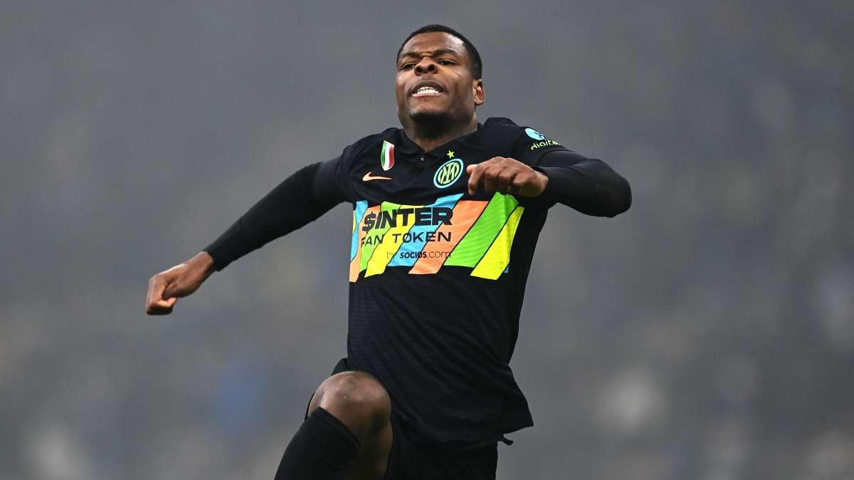 Siparietto social Inter-PSV su Dumfries: "Ci stiamo prendendo cura di lui"