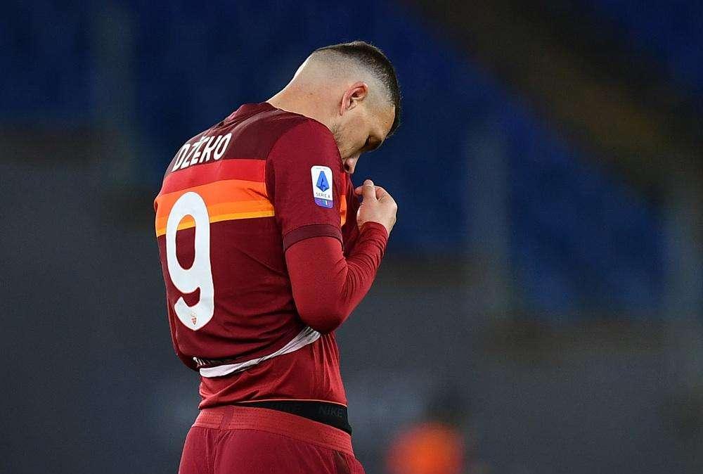 Dzeko-Roma, si prospetta una rescissione. L'Inter è sempre alla finesta