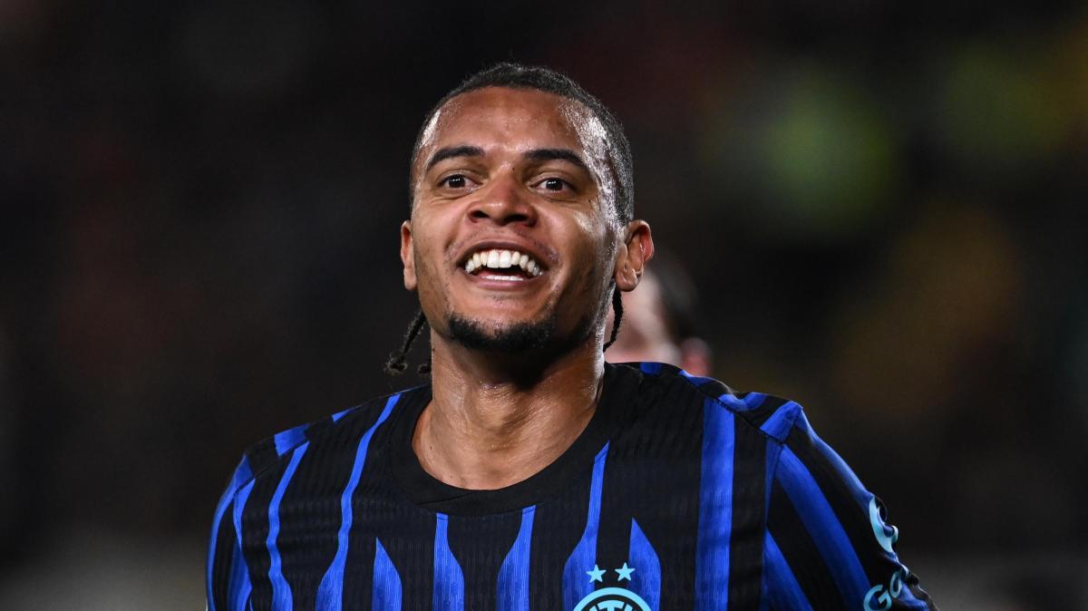 Akanji da capitano guida la Svizzera alla vittoria: 3-0 alla Scozia