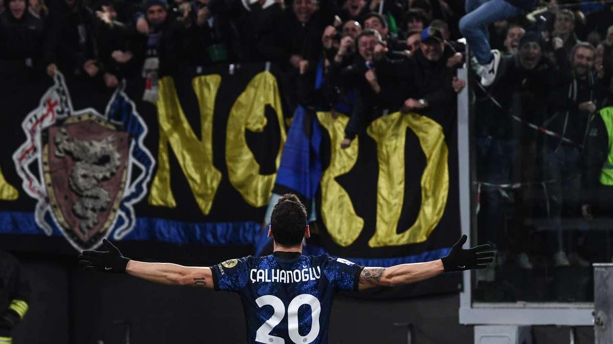 Roma-Inter, striscione dei tifosi nerazzurri per Mourinho: "Eterna gratitudine"