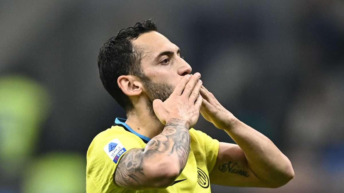 La Croazia vince 2-0 contro la Turchia: Calhanoglu si fa male, 90' per Brozovic