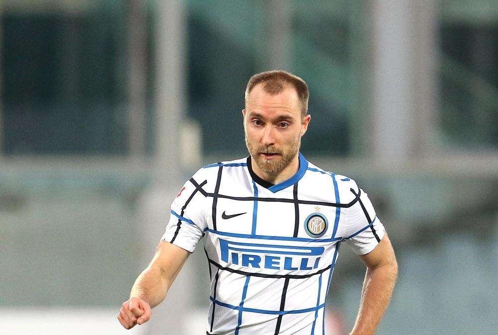 TOP NEWS ORE 24.00 - Eriksen, l'agente fa chiarezza sul futuro, Sensi titolare a Genova