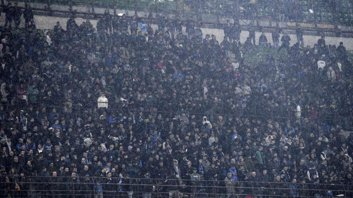 Inter irriconoscibile contro il Parma. Il coro dei tifosi a San Siro: "Tirate fuori i cogl..."
