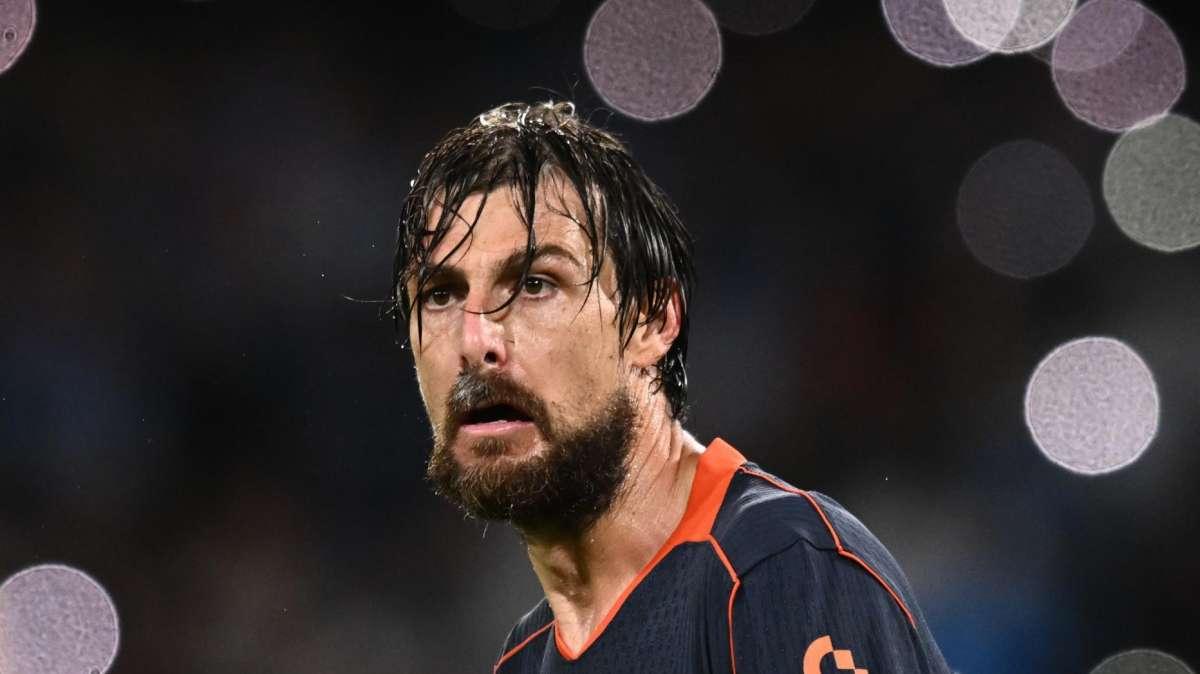 Acerbi si racconta: "Il calcio mi ha insegnato il rispetto. Mie caratteristiche? Autocritica, bontà e..."