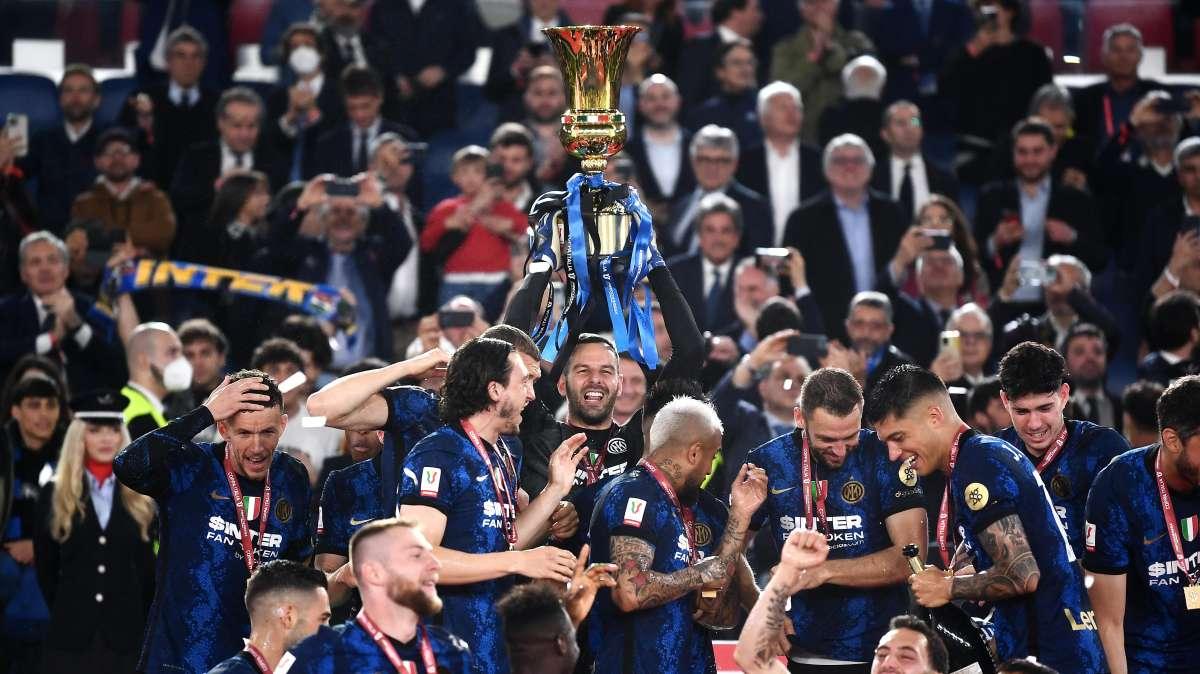 Footy Headlines - Inter, anticipata la seconda maglia 22/23: le immagini