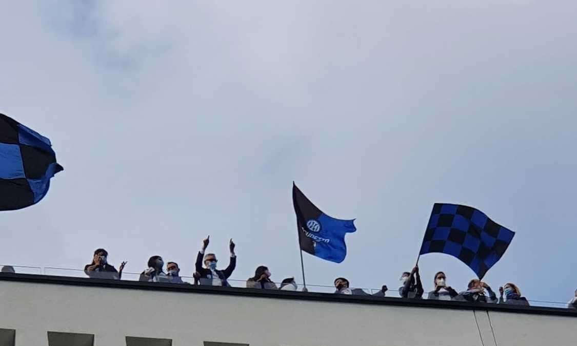 FOTO e VIDEO - Milano è nerazzurra, le immagini della festa Scudetto