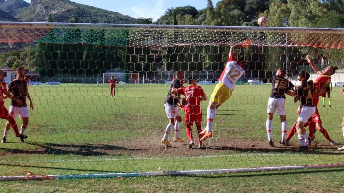 Un tempo di sofferenza a San Luca, poi Bollino avvicina l'Acr Messina alla Serie C