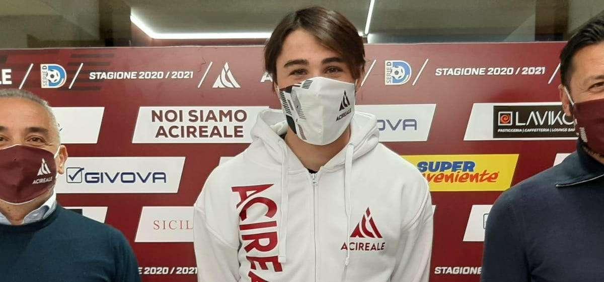 Acireale, un rinforzo dalla serie B: tesserato Dario La Vardera