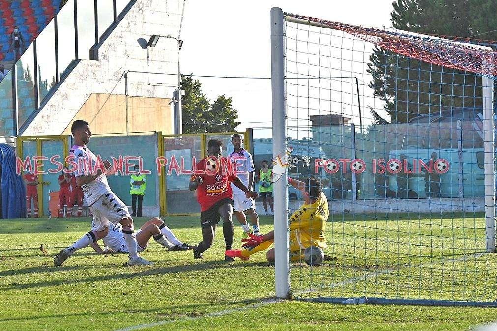 Messina, pochi inizi come Baldé. Monopoli, sfida al cronometro