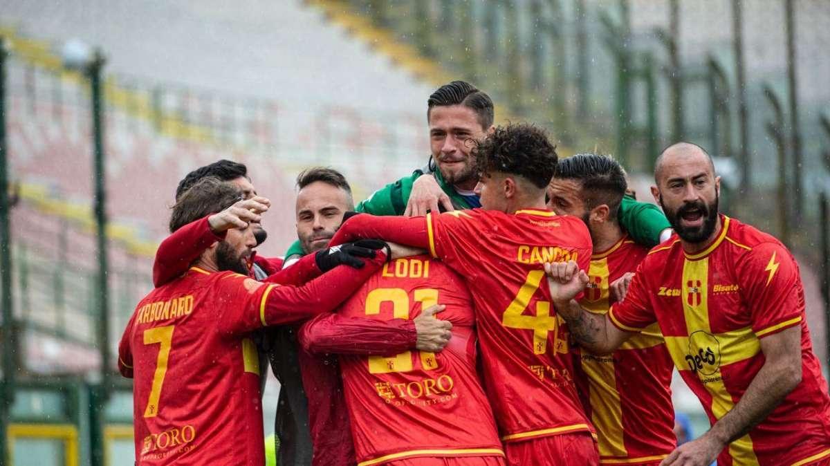 Football Club davanti allo specchio: limiti da superare, oltre la sfortuna