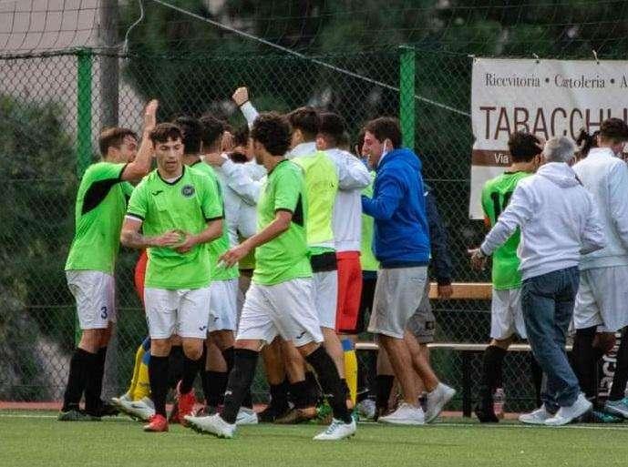 Positivo un tesserato del Città di Misterbianco, fermato l'Atletico Messina