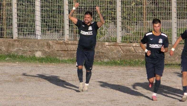 La Messana è campione d'inverno. Peppe Furnari debutta con 7 gol