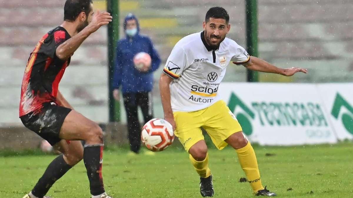 Domenico Aliperta(Acr Messina)