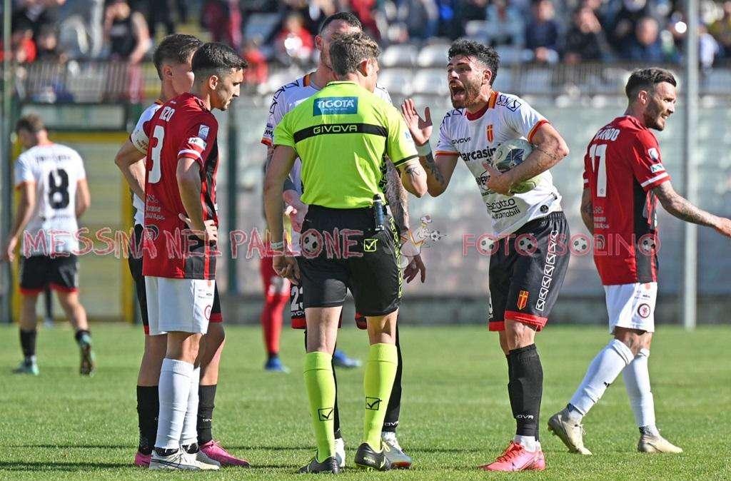 Il Foggia espugna lo Scoglio (0-3) e il Messina saluta i playoff