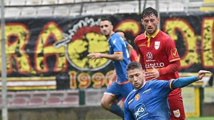 Ex messinesi trovano squadra: Oggiano alla Gelbison, Coria a Casarano, Fofana a Paternò