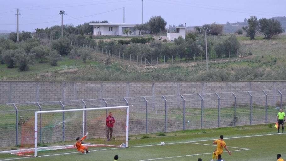 Il rigore di Gomes