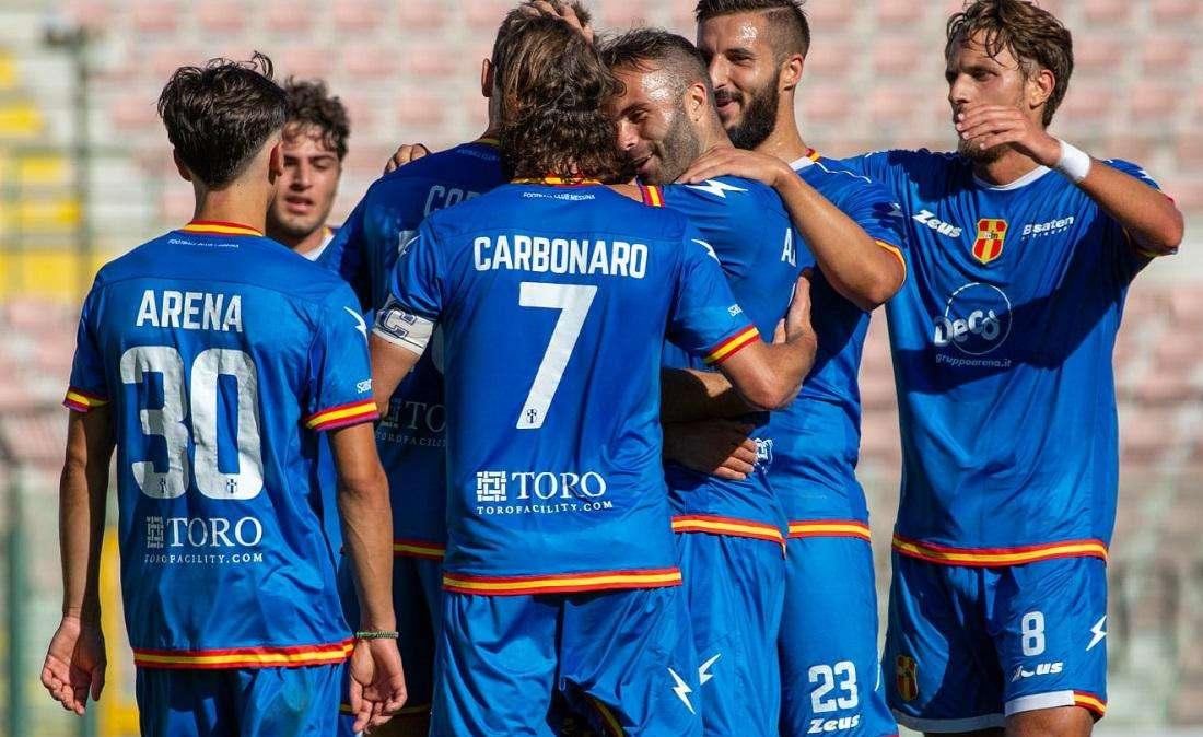 La semifinale Football Club Messina-Acireale posticipata alle 17,30