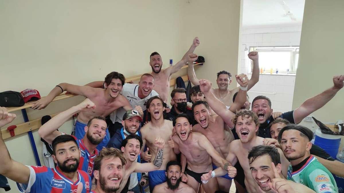 La Gelbison si salva nel finale, rimpianti Acireale. Blitz del Paternò 