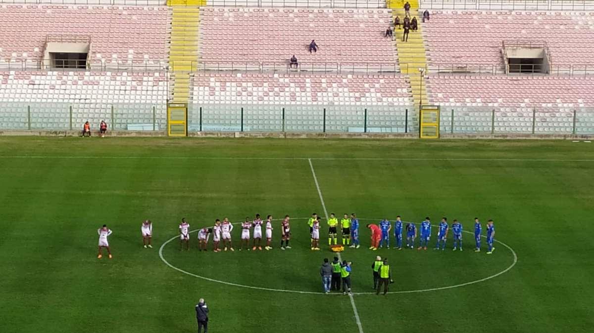 Fc Messina fatica ma Coria regala i tre punti: 1-0 sul Roccella