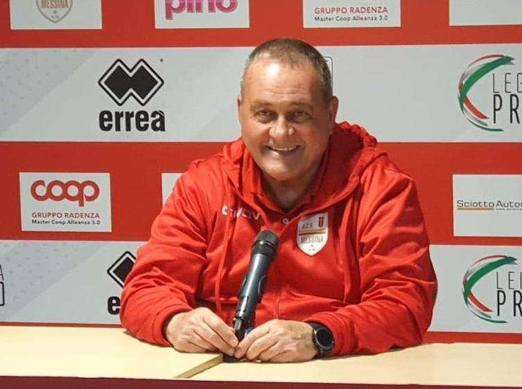 Verso Taranto-Messina, Raciti: "Concentrati solo sulla vittoria"