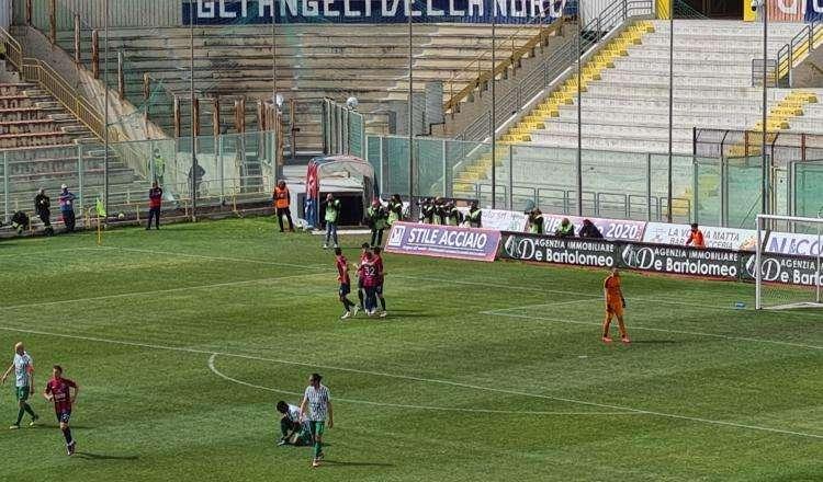 Messina-Taranto: pugliesi mai vittoriosi sullo Stretto