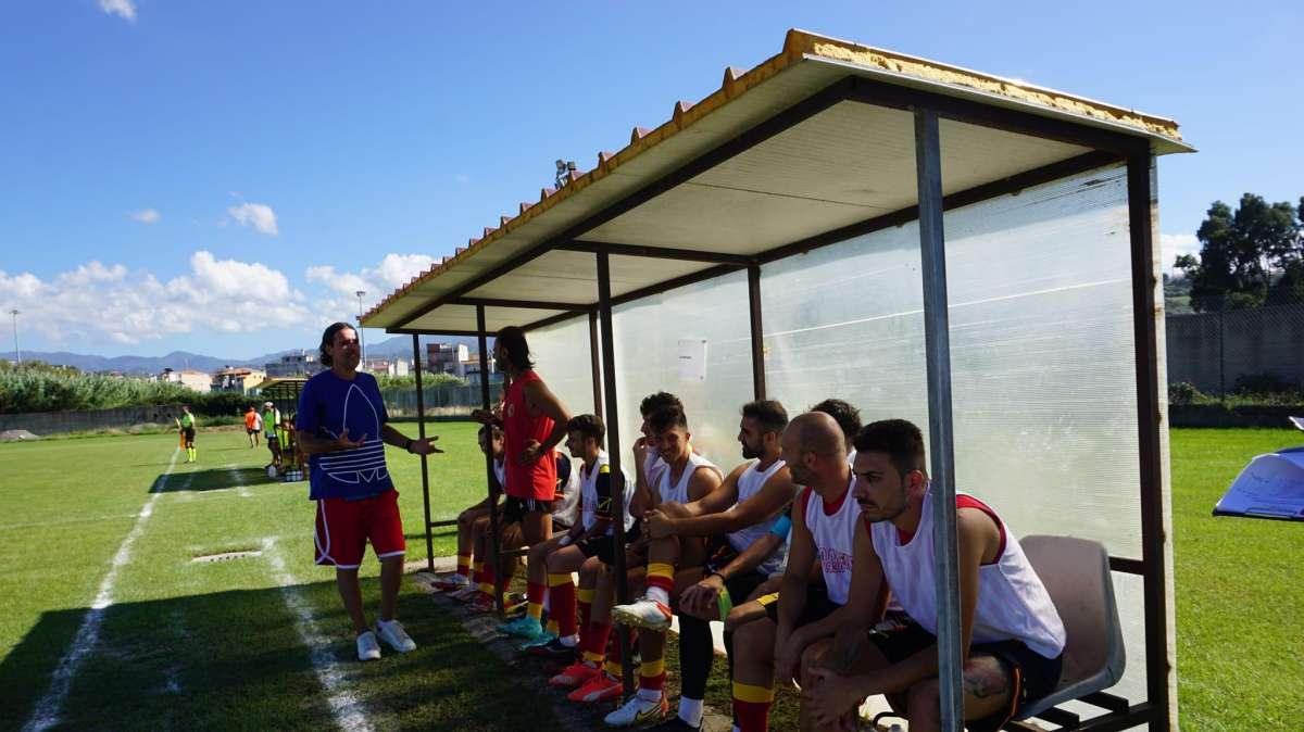Pro Mende, separazione consensuale con mister Michele Cataldi