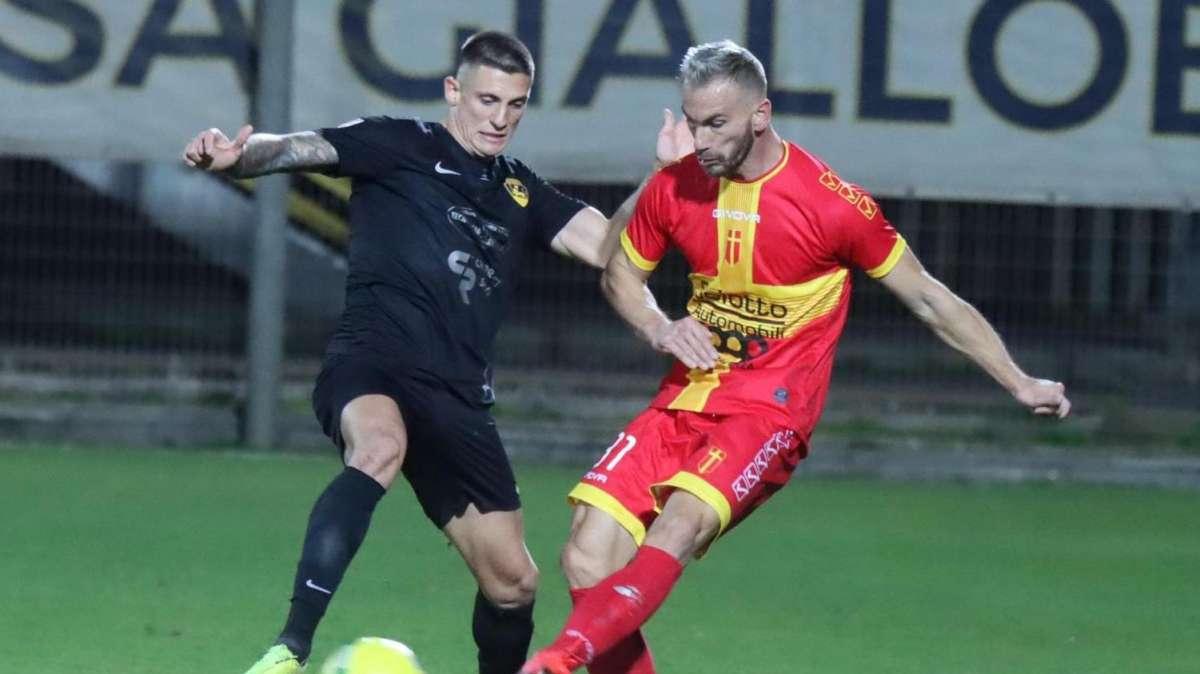 Messina, Perez: "Ci sono tutte le possibilità per conquistare la salvezza"