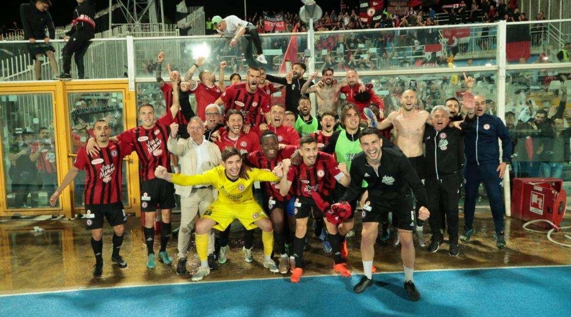 Il Foggia elimina il Pescara e va in finale. Affronterà il Lecco