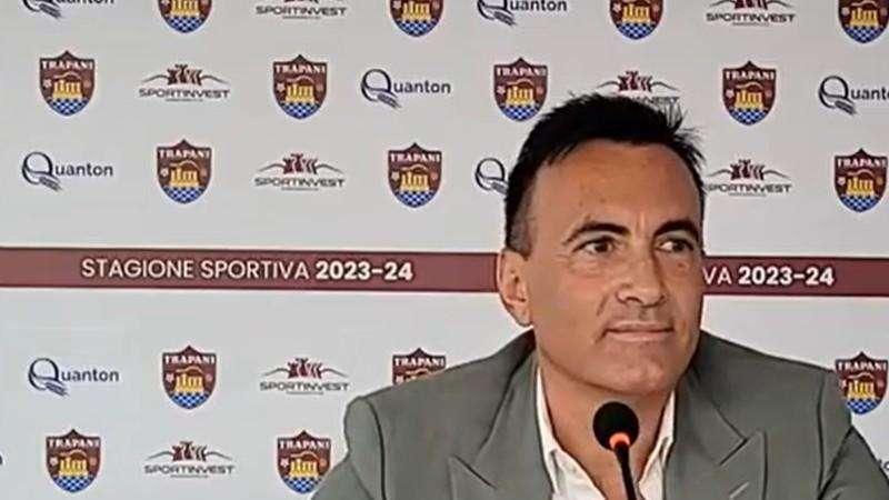 Antonini: "Sto pensando di non mandare il mio Trapani a Messina"