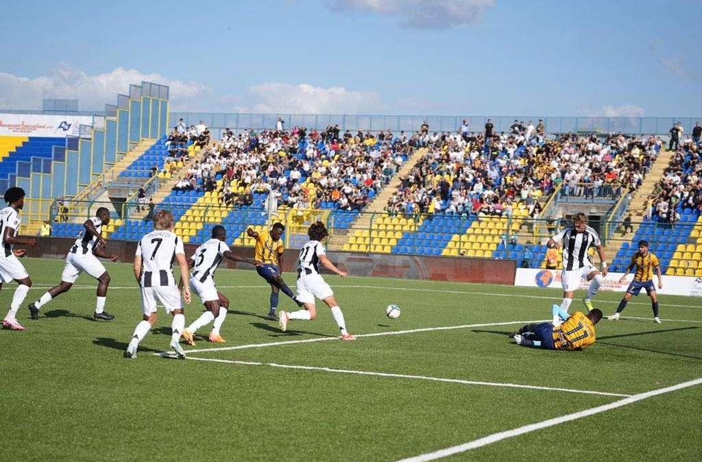 Giugliano, il gol di Balde
