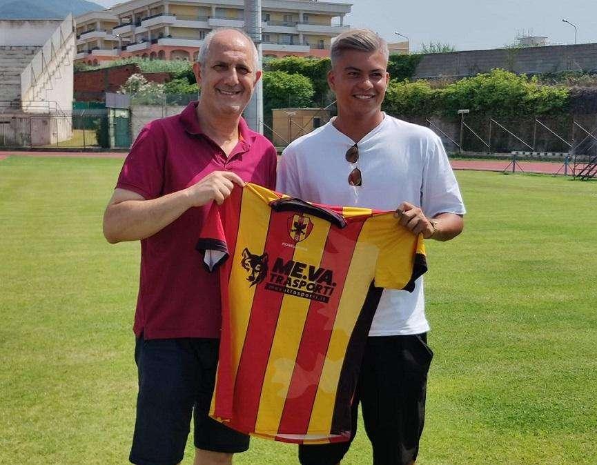 Max Lucarelli torna a Barcellona: ufficiale la firma con l'Igea