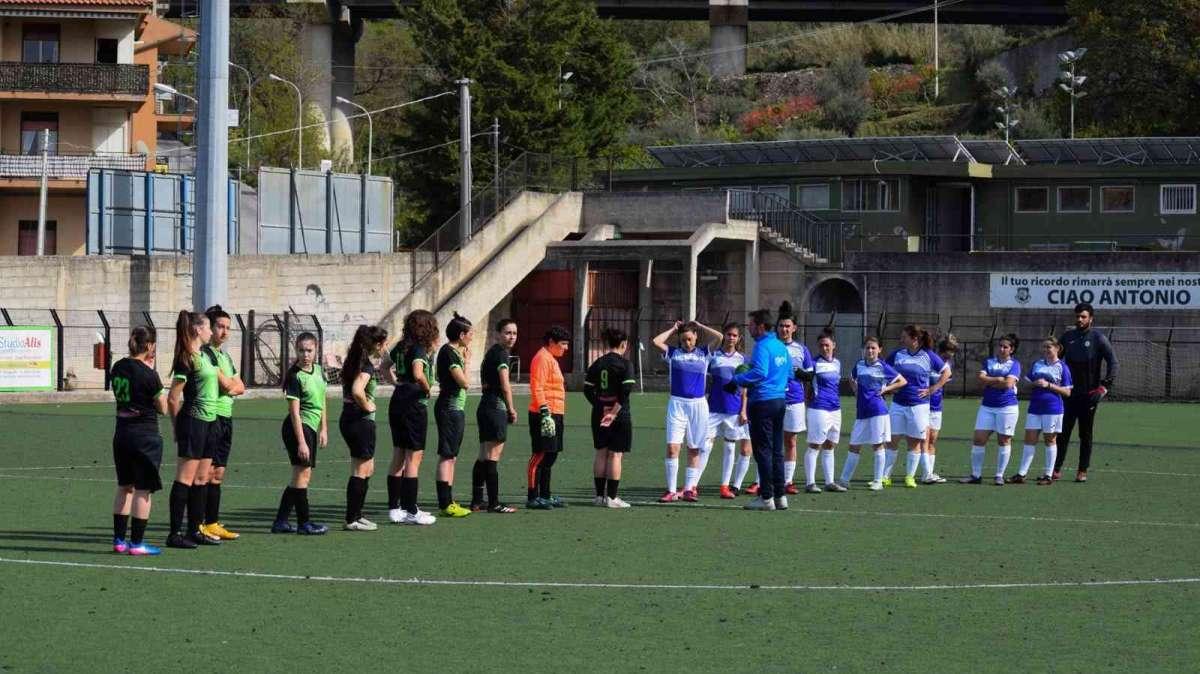Jsl, amichevole in famiglia