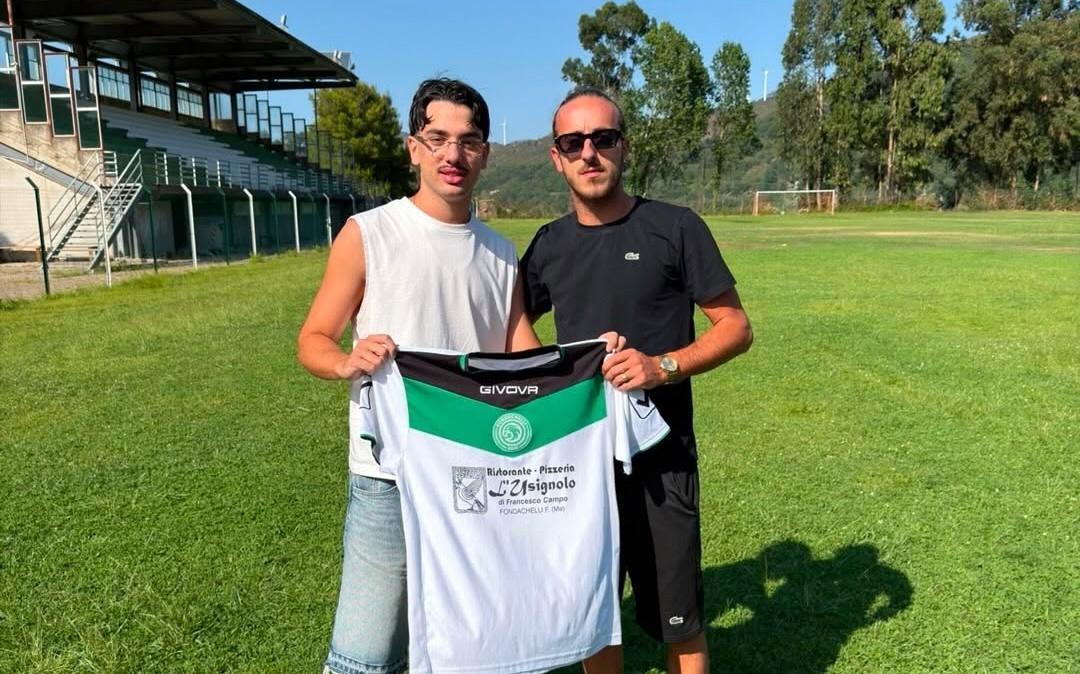 2^-L'attaccante Pietro Ferrara lascia il Villafranca e sceglie il suo Fondachelli