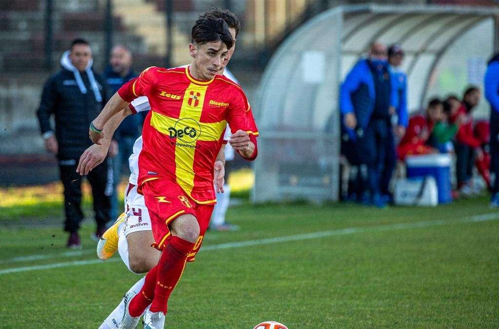 L'ex Football Club Alessandro Arena è un nuovo giocatore del Pisa